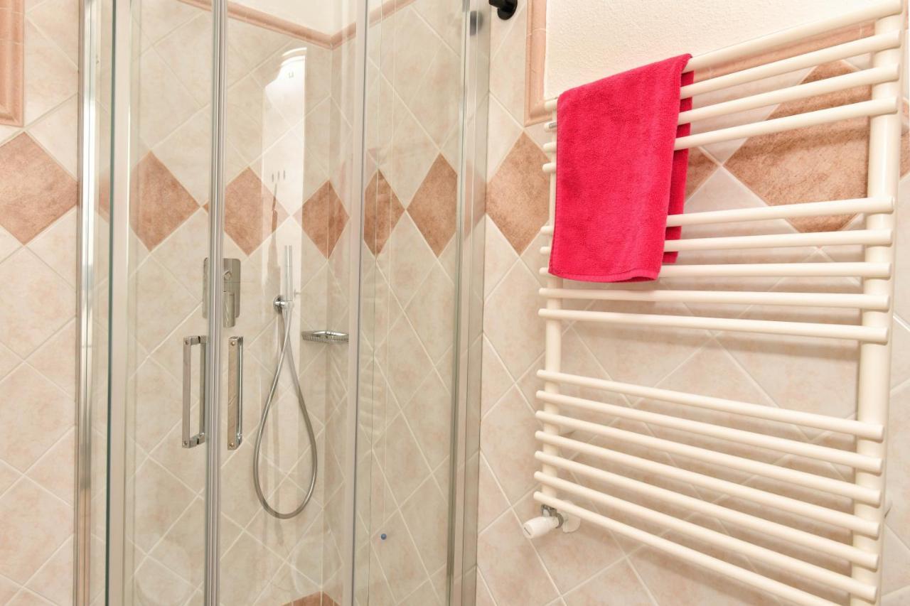 شقة Sarda Bella Private Pool Rudalza المظهر الخارجي الصورة